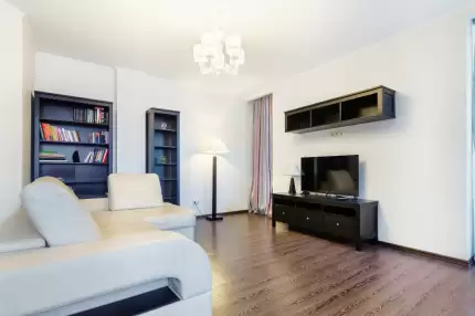 Королева 23, 60м2