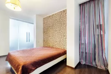 Королева 23, 60м2